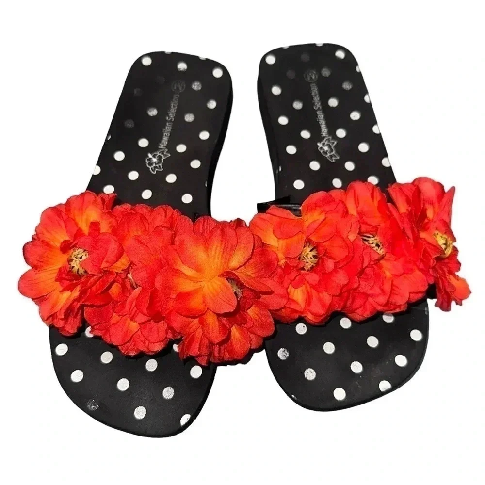 Hawaiian Selection M‎ (8-9) slip on sandal with red flowers